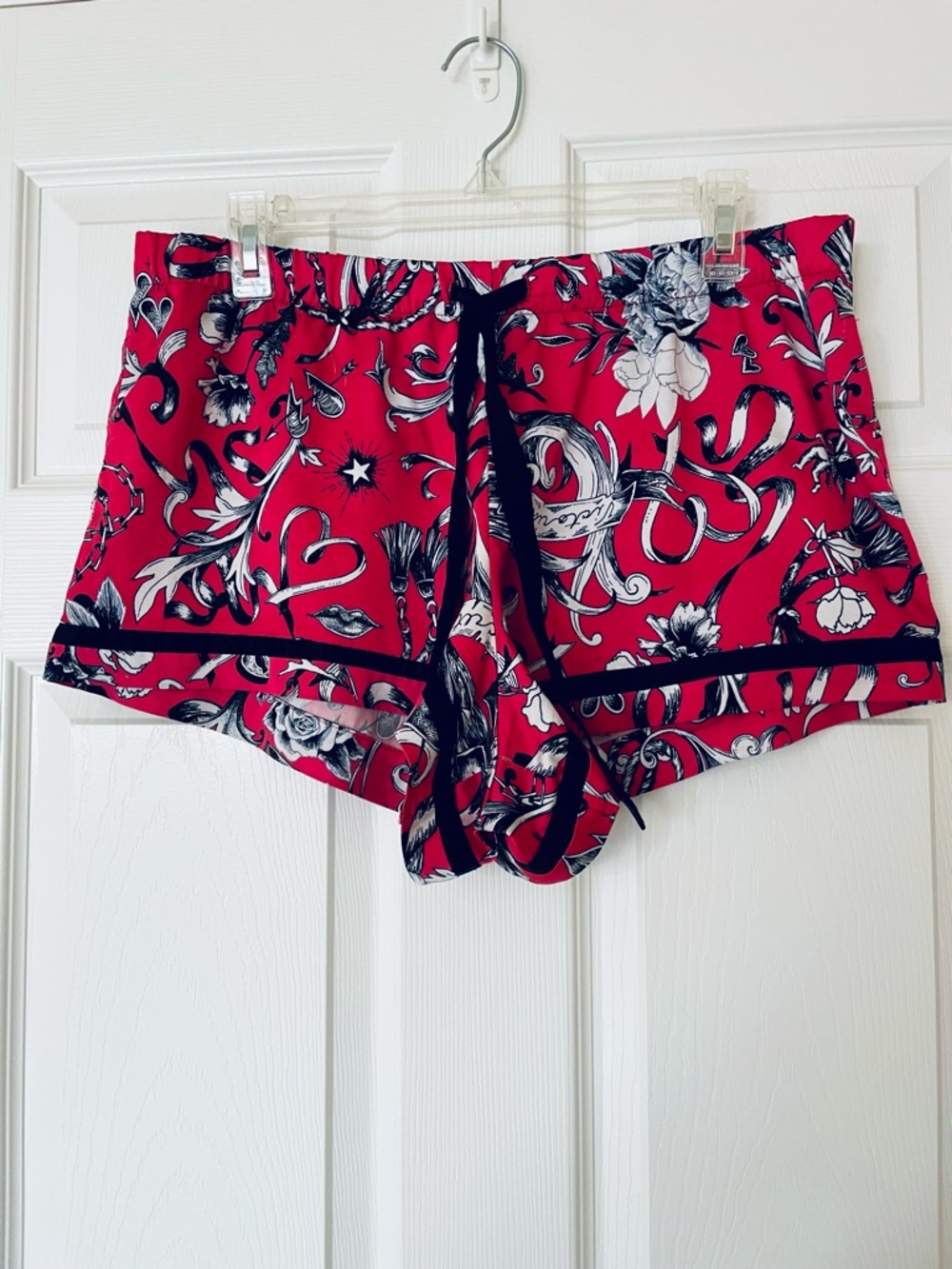 EUC Victoria’s Secret Satin Pajama Shorts Magenta Floral Ribbon Print Lounge